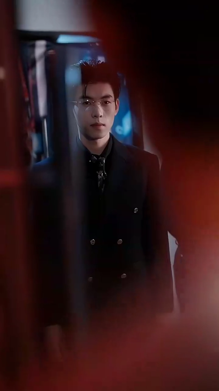 Escape Into His ArmsPhoto