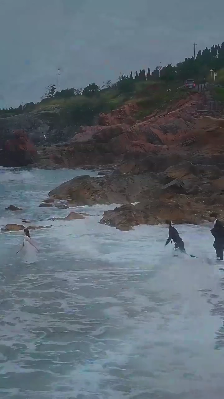 Funeral for You, New Life for MePhoto