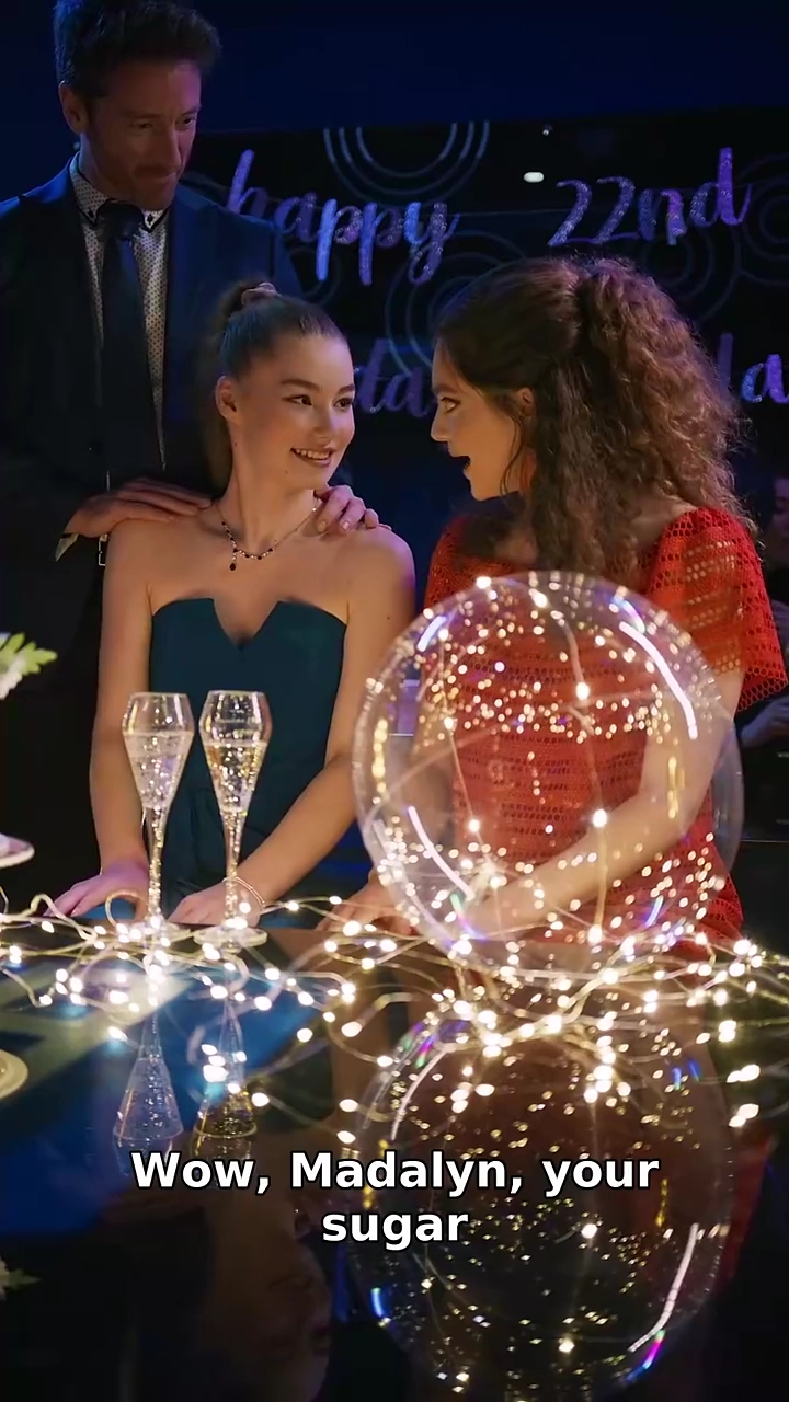 Daddy's Best Friend Made Me His Billion Dollar WifePhoto