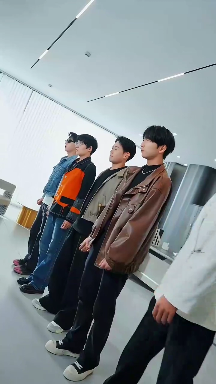 彼の罠に陥る写真