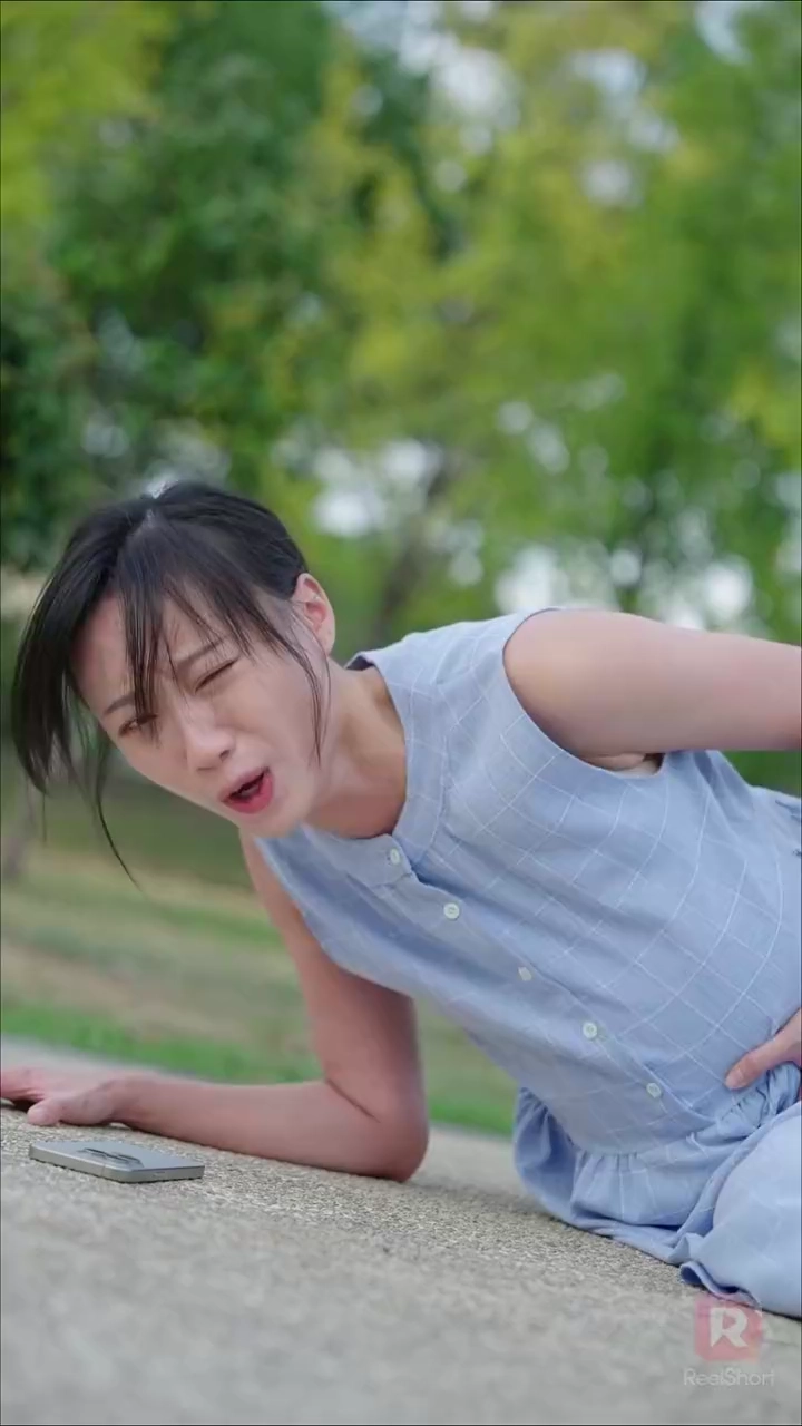 Dizendo Adeus ao Meu Marido DesajeitadoFoto