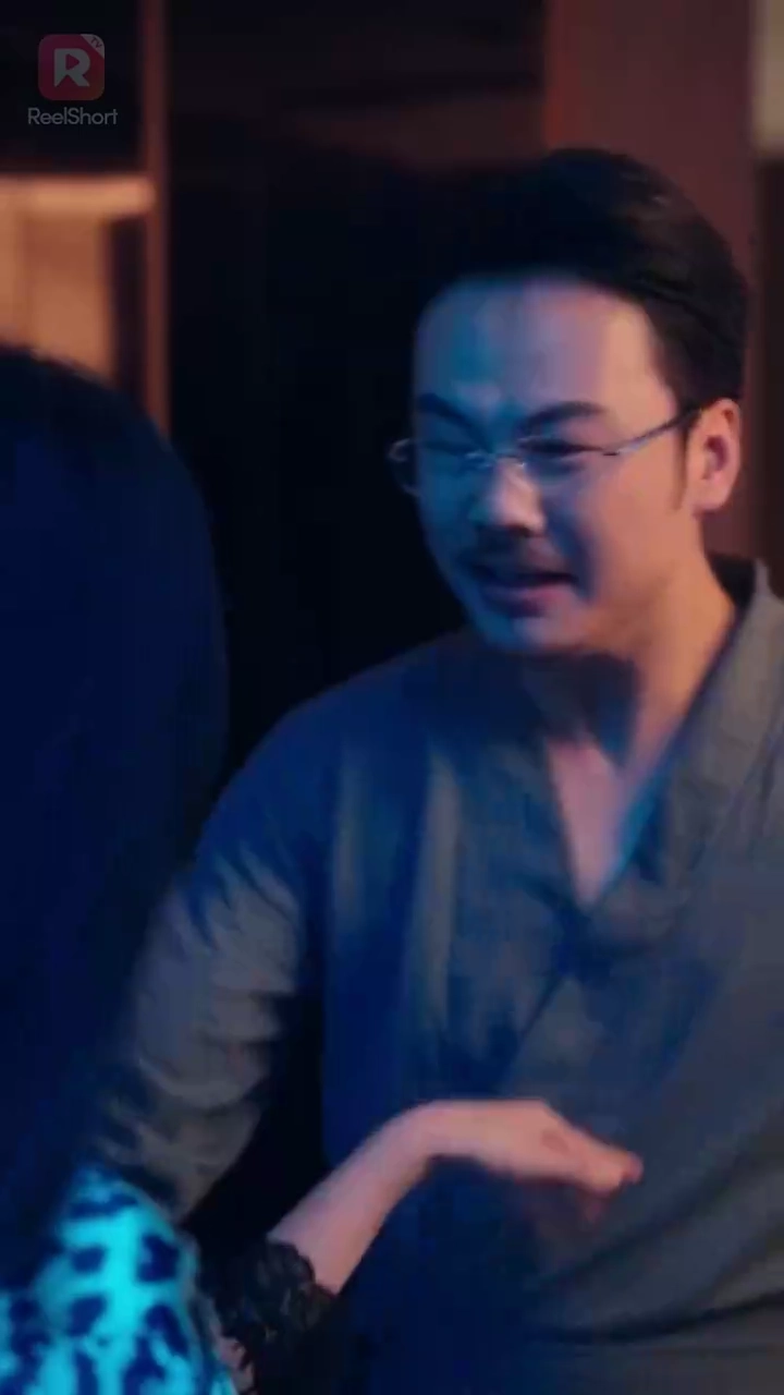 Promovido por Ser o Doador de Esperma do Meu ChefeFoto