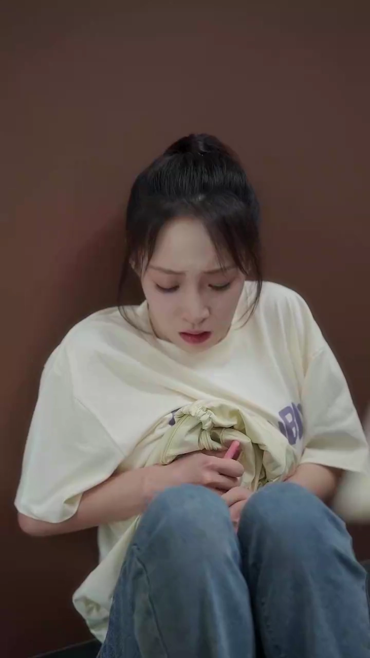 Esposa grávida mimada por bilionárioFoto