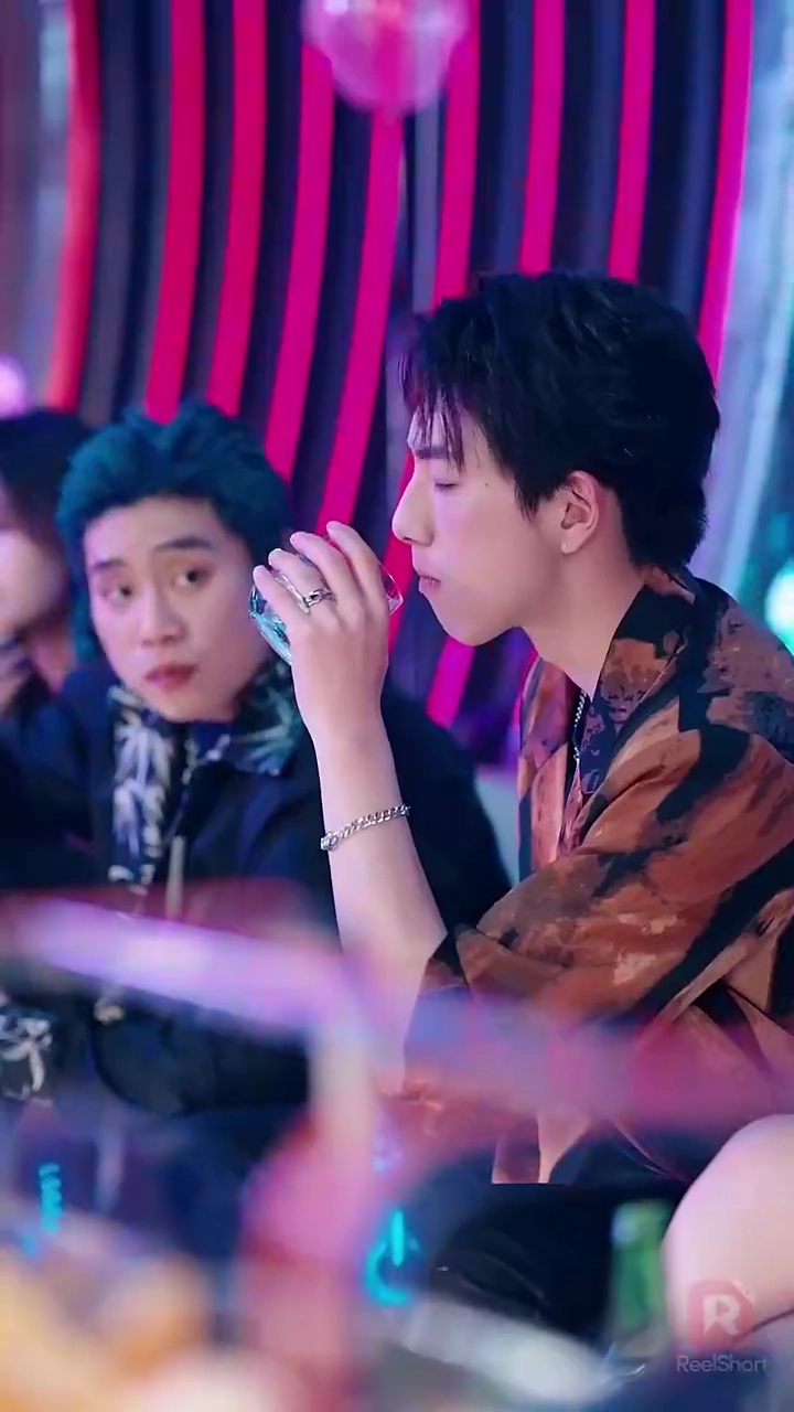 [dublado] Uma Noite Só... Para SempreFoto