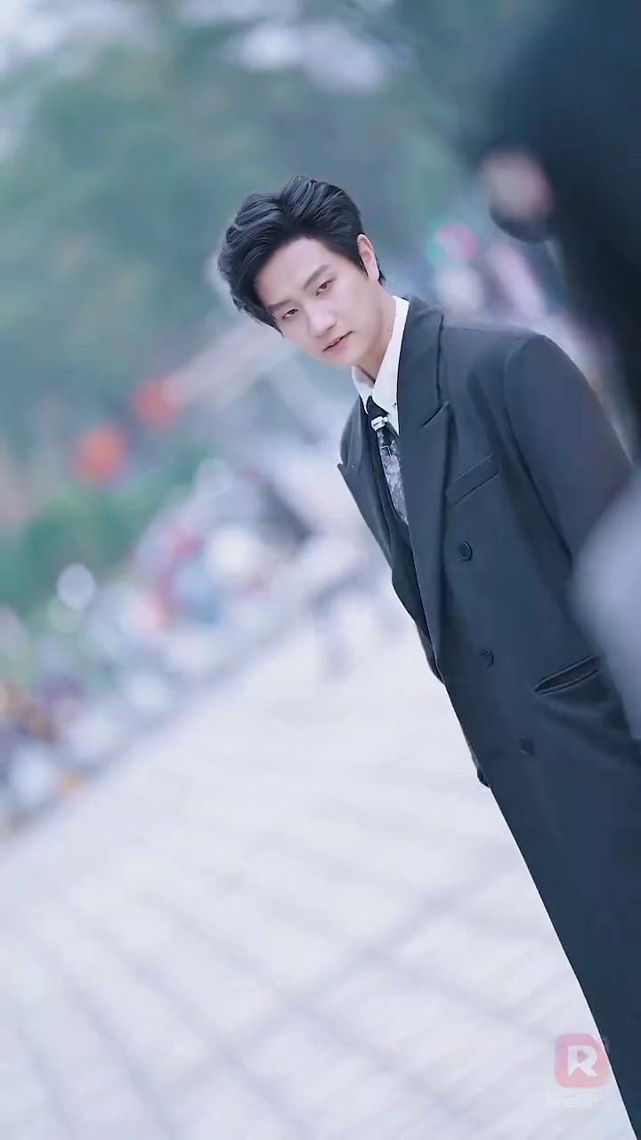 A Herdeira vs. A FalsaFoto