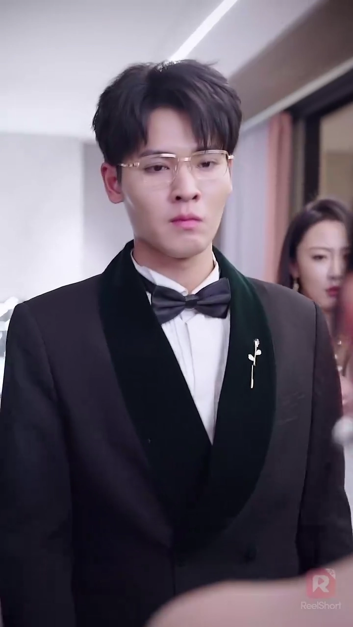 [dublado] A Vingança da Esposa CEOFoto