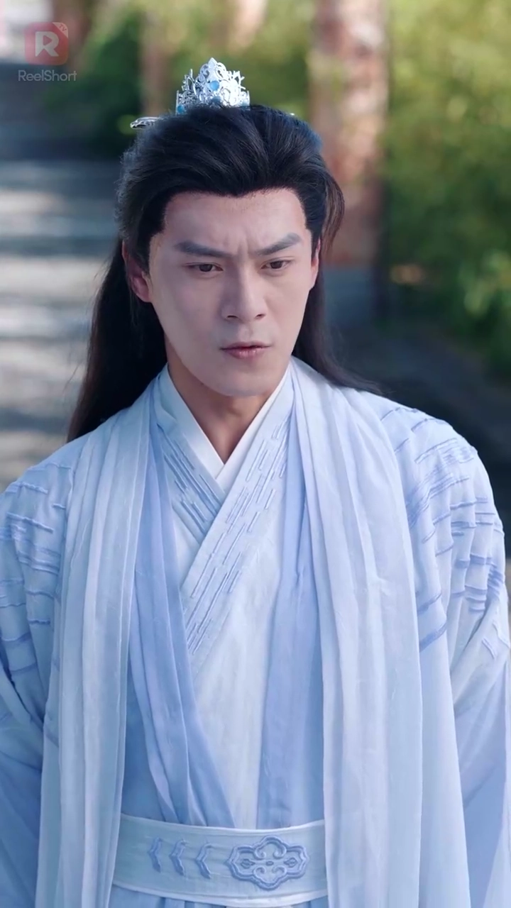 Imortal Dourado e Sua Esposa MudaFoto