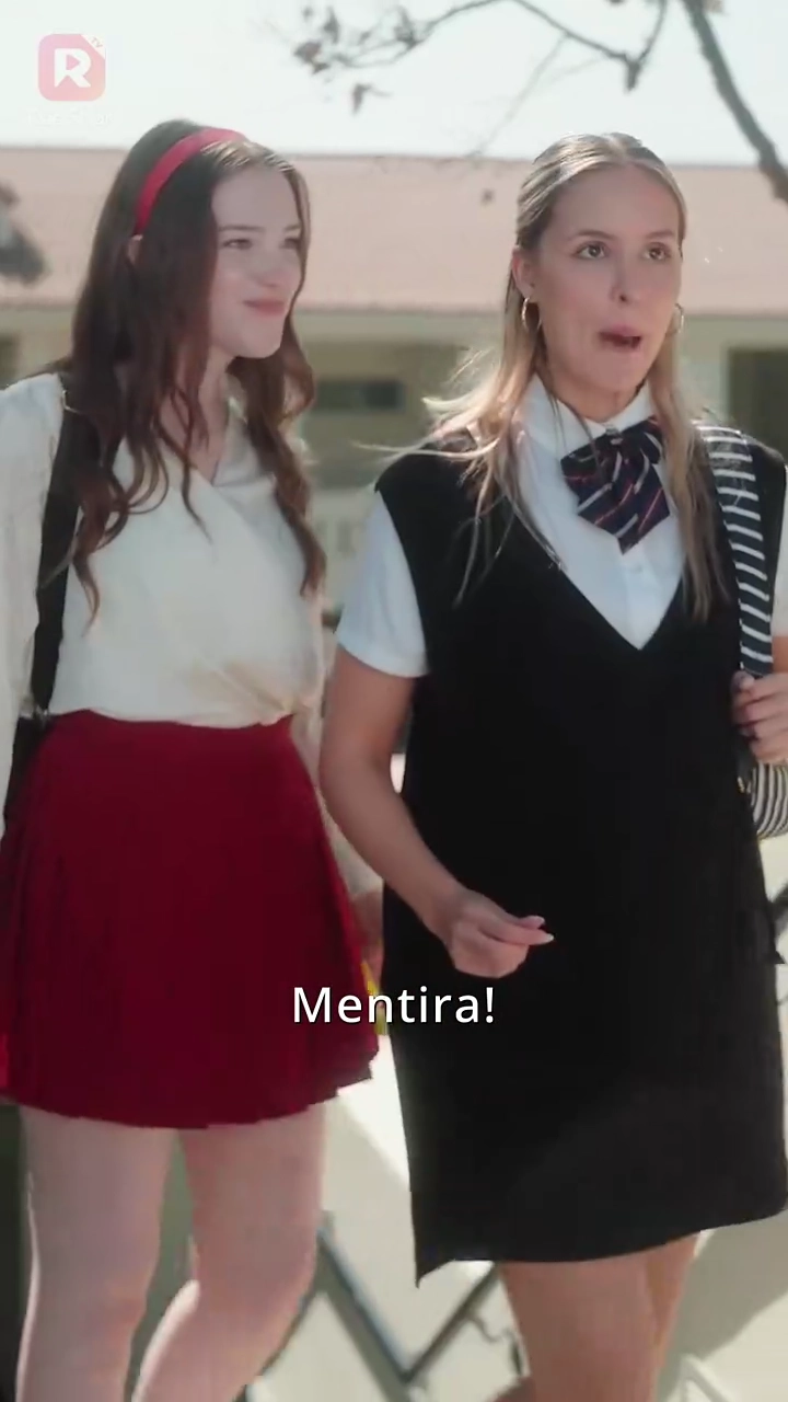 Herdeira Verdadeira vs. Rainha FalsaFoto