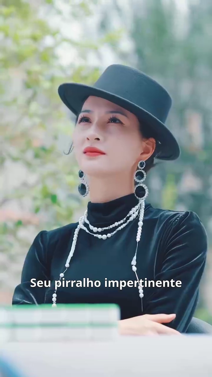 [Versão dublada] O jogo secreto da rainha do mahjongFoto