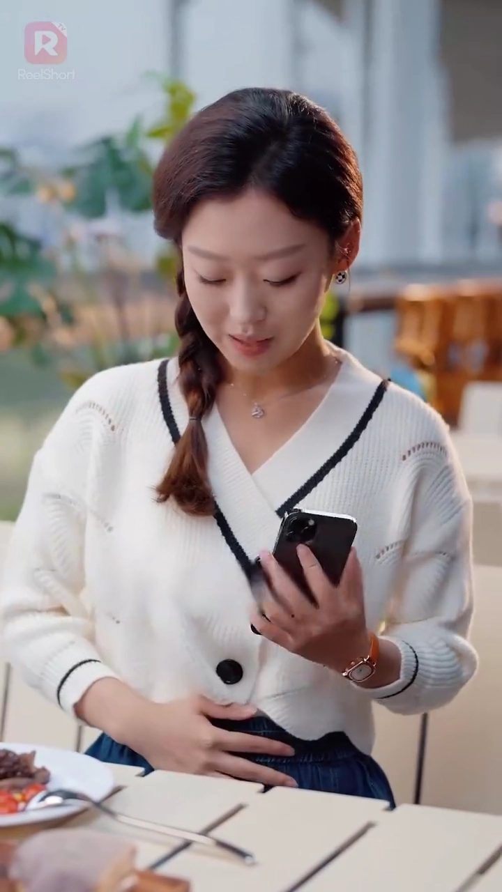 A Esposa do Magnata EscondidoFoto