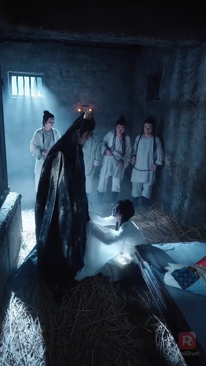 [dublado] Quando a lua caiuFoto