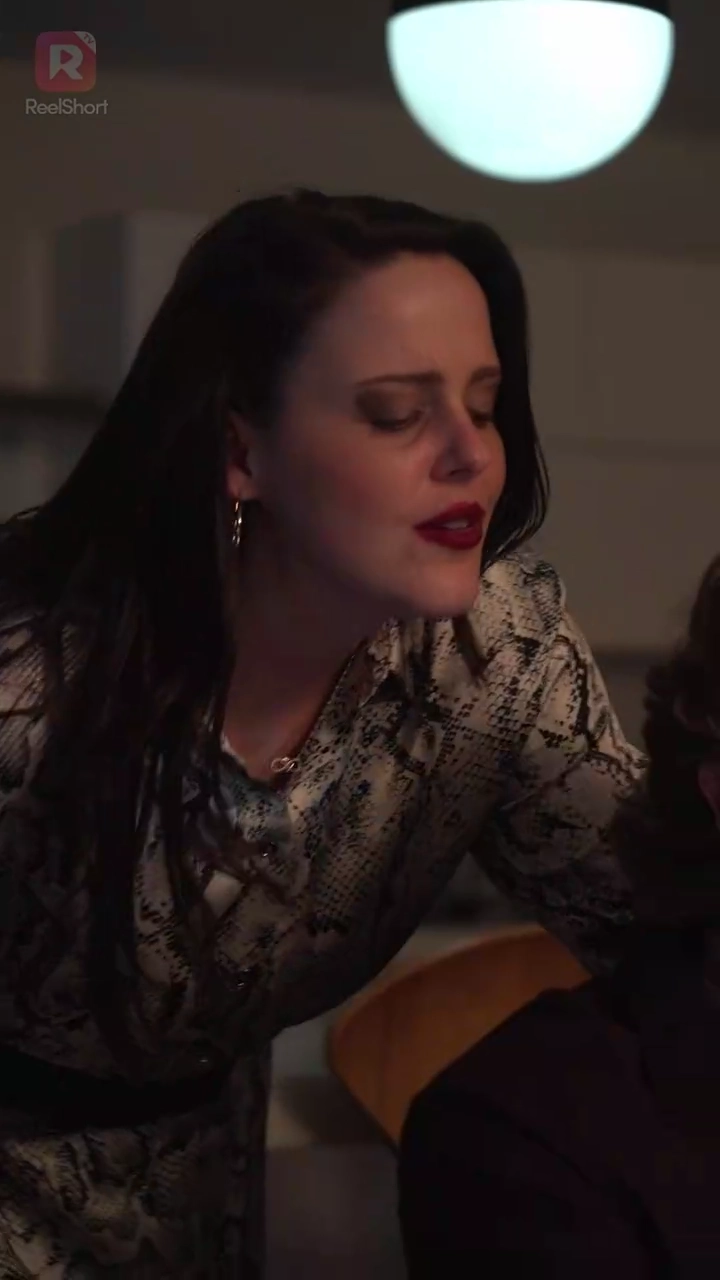 การไถ่ถอนภรรยาเกิดใหม่รูปภาพ