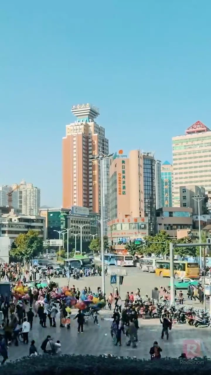 เทพสงครามจอมปลอม: การกลับมาของแม่ทัพมังกรรูปภาพ