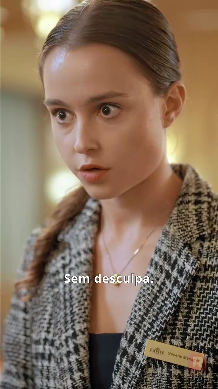 O Retorno da Herdeira: Proteção e Amor do ChefeFoto