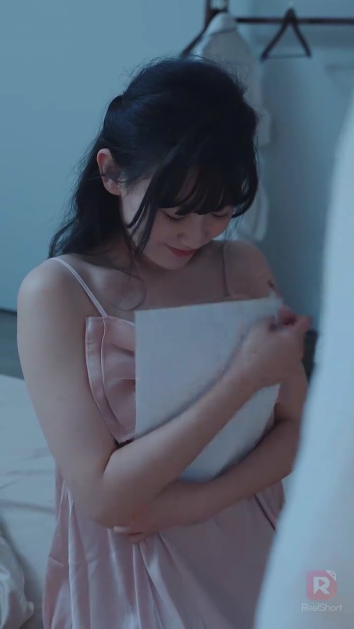 Ajoelhe-se pelo Retorno da Minha Esposa TolaFoto