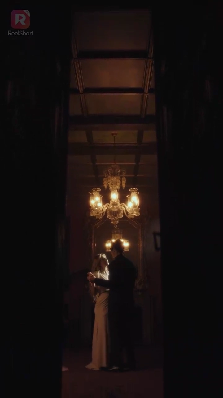 Preso pela Vingança: Dormindo com o InimigoFoto