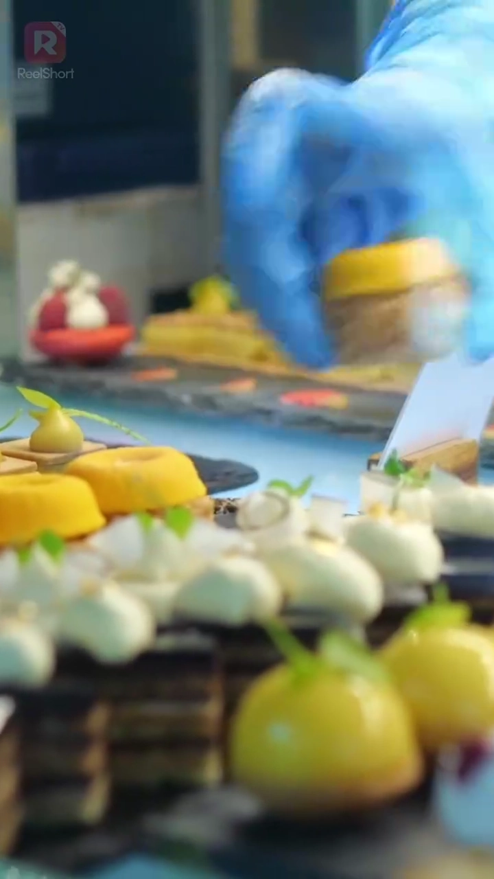 Cavaleiro em terno brilhanteFoto