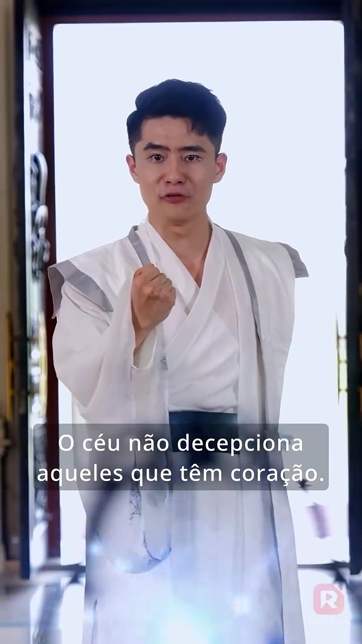 Caminho para o Topo: A Ascensão de um Gênio RenascidoFoto