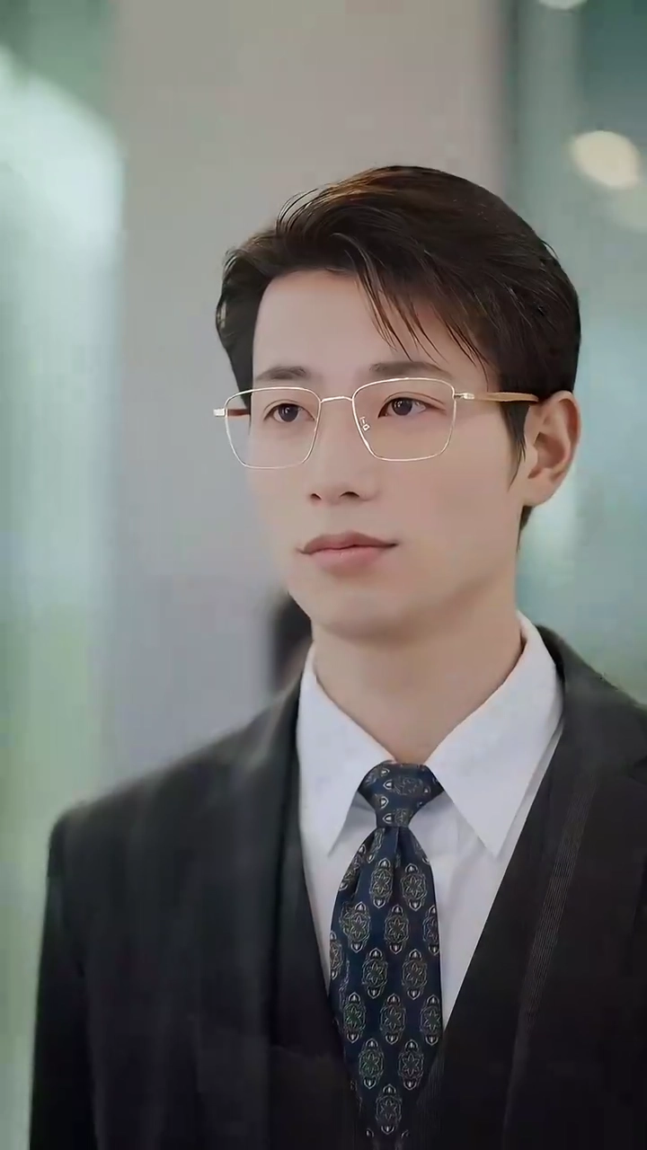 Миллиардерша под прикрытиемфото