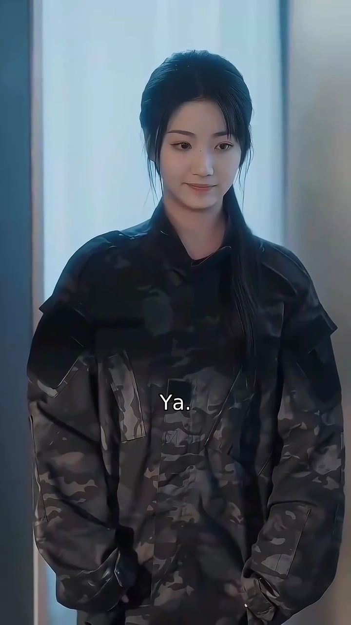 Cinta Terlarang untuk Tunangan Kakakfoto