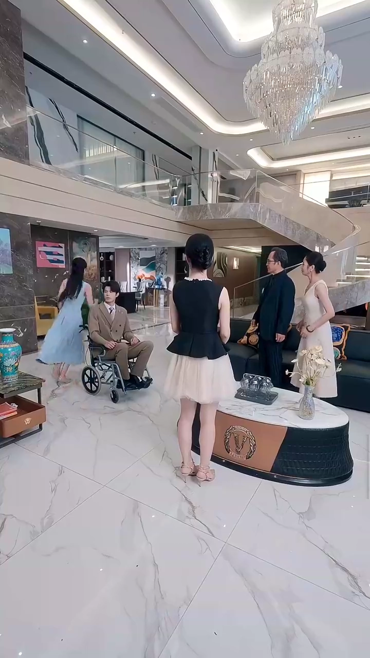 Antagonis yang Menulis Ulang Takdirnyafoto