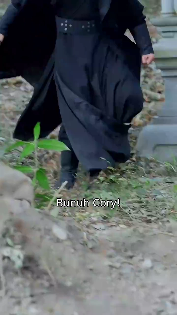 Cinta Tak Terduga di Istanafoto