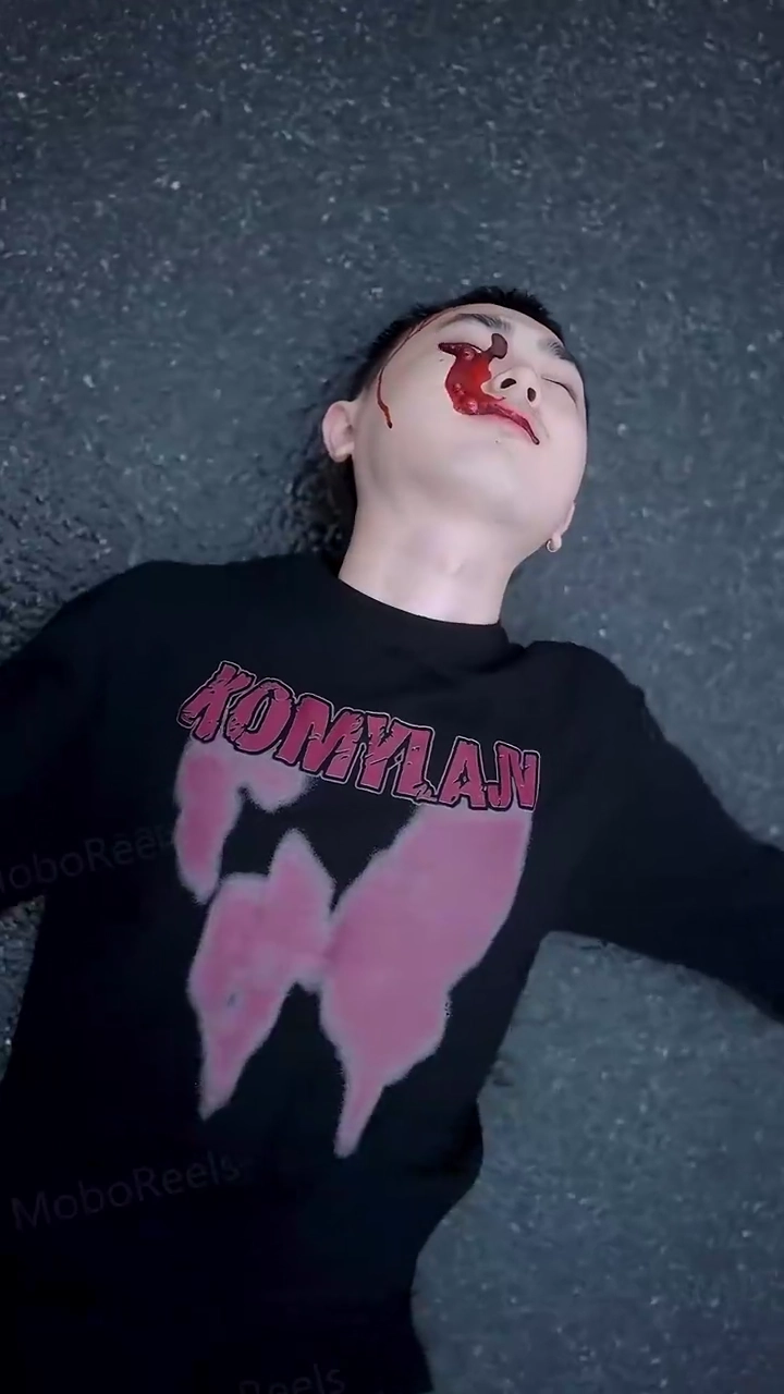 Istri CEO Memblokirnya Lagifoto