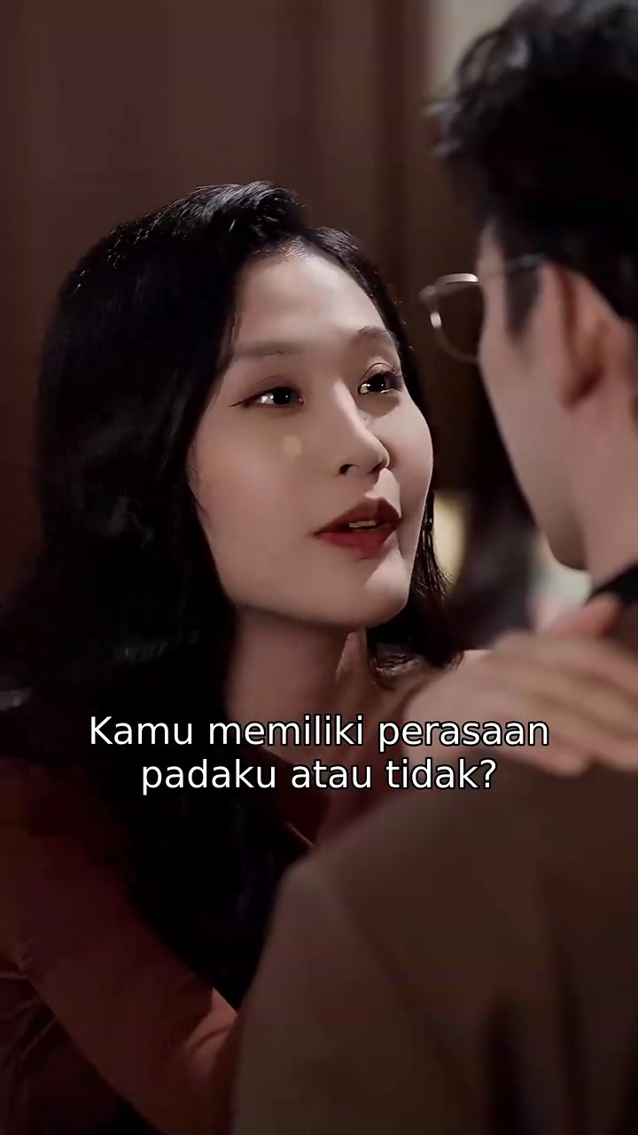 Permainan Dua Istrifoto