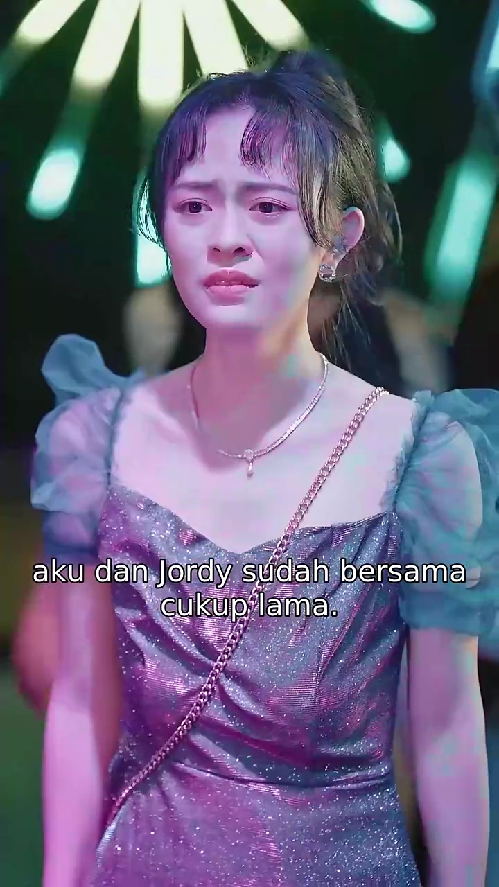 Suami Gigoloku Adalah Seorang Miliarderfoto