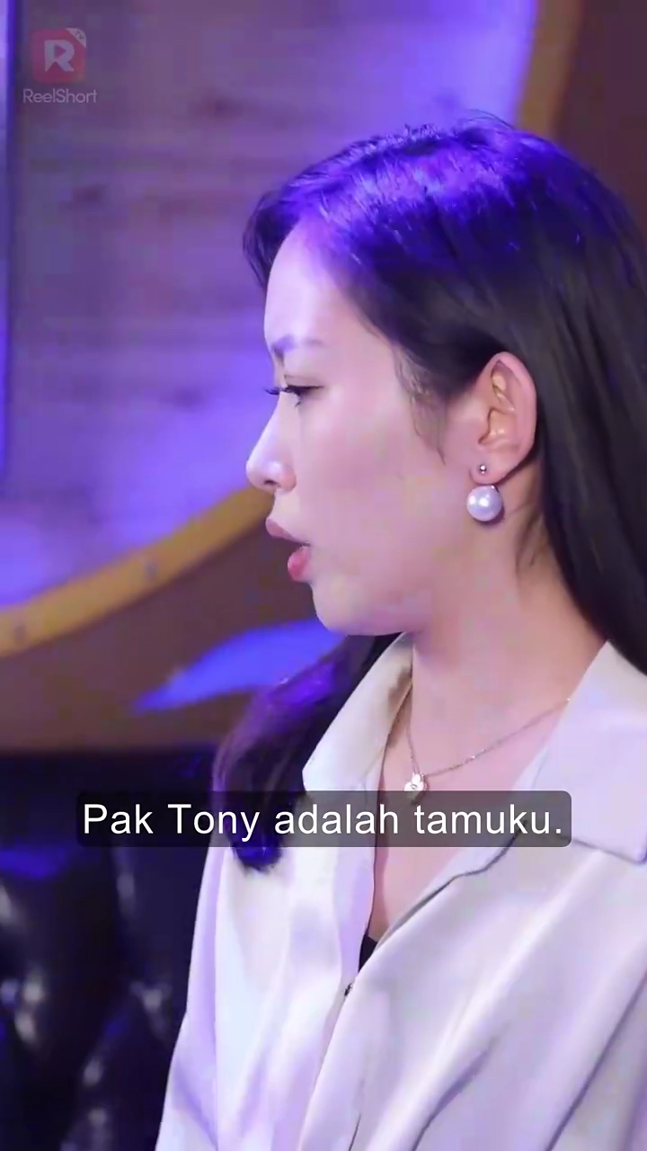 Pengawal yang Tangguh dan Istri CEO yang Cantikfoto