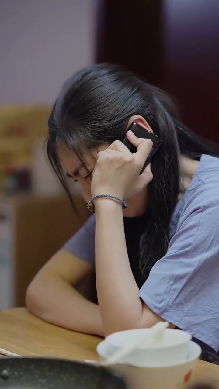 Kelahiran Kembali: Kekuatan dari Dalamfoto