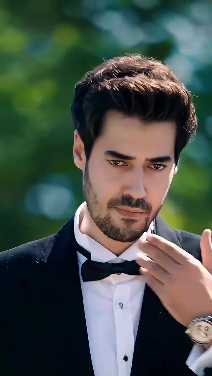 LA DOUBLE VIE D'UN MILLIARDAIREPhoto