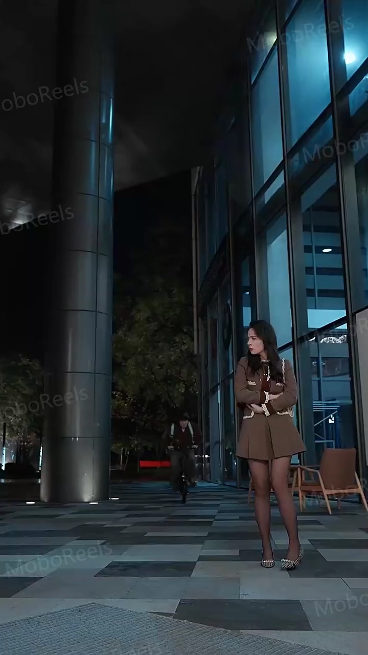 Cinderella Boy: From Chauffeur To RichesPhoto