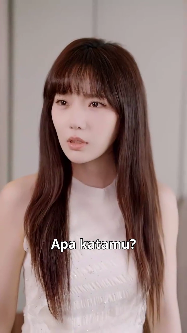 [Versi suara dubbing] Cinta di dalam Bayangan, Kebenaran di dalam Apifoto