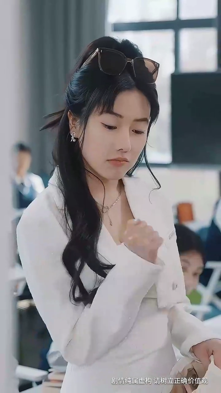 Billionaire's Ex-KeeperPhoto