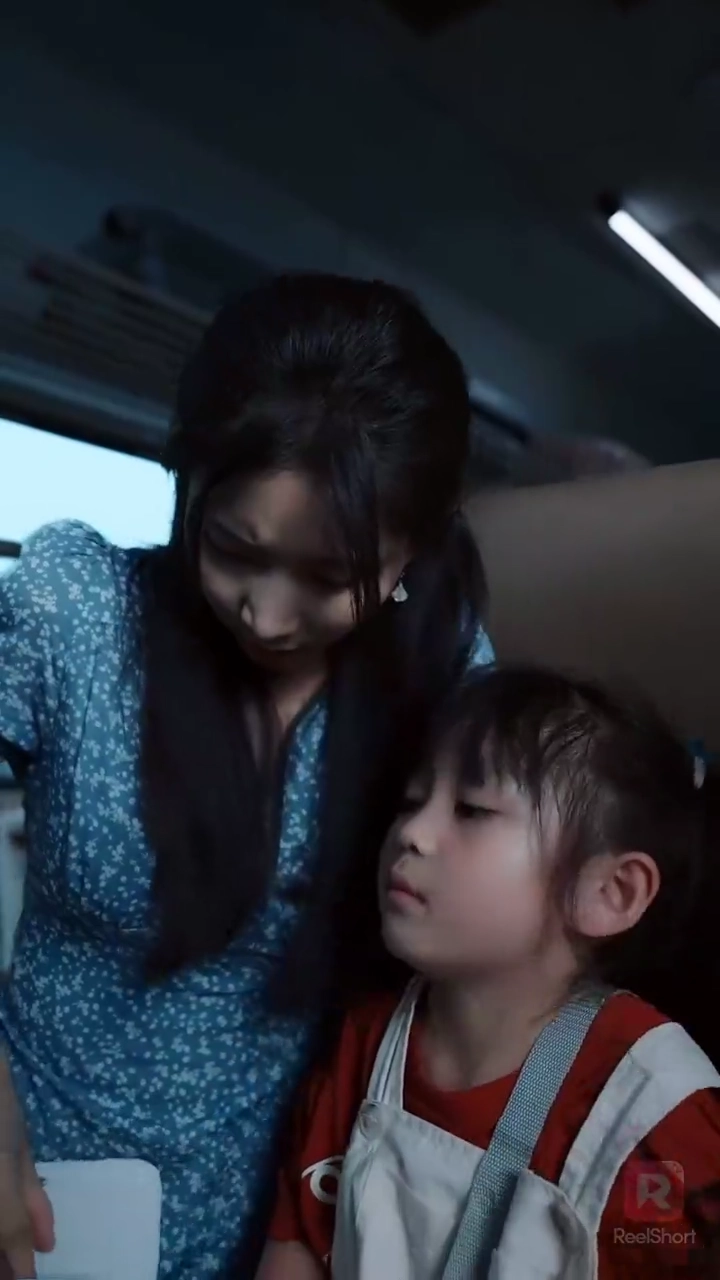 Kiamat Sudah Tibafoto