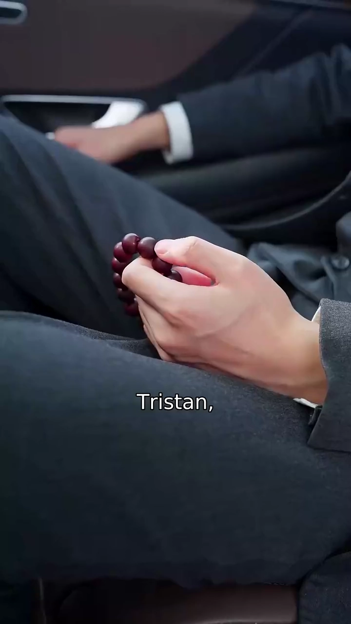 Finding Mr. CEOPhoto