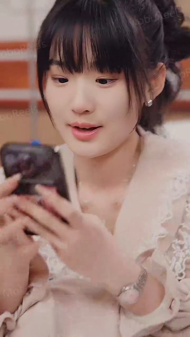 The Lady's Big ExitPhoto