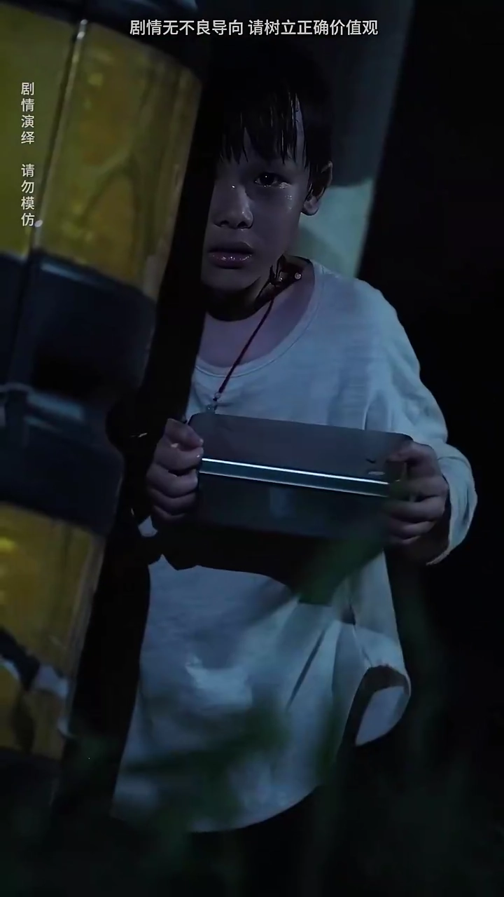 Full Moon Guides Family ReunionPhoto