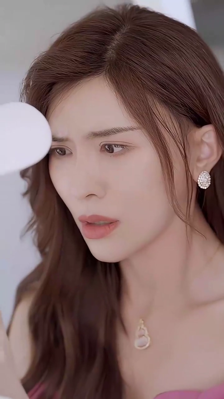 The Broken Bond: The Daughter's ReturnPhoto