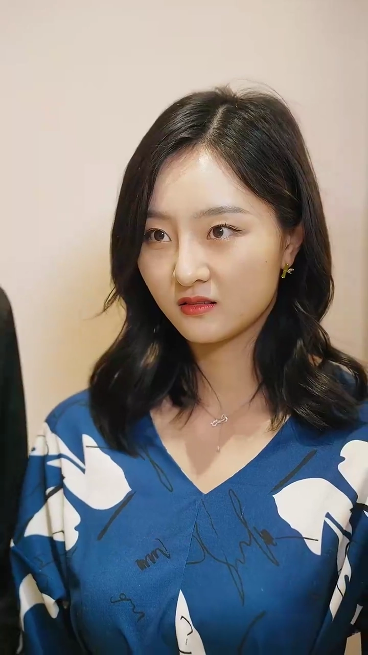 Whispers of Broken HeartsPhoto