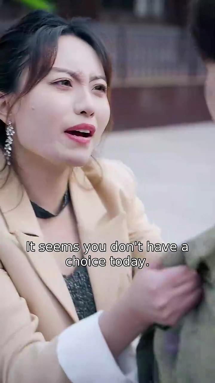 Hex & Heir: The Master's Metropolitan BargainPhoto