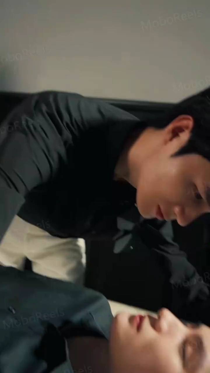 The Foppish Young Marshal Is UnparalleledPhoto