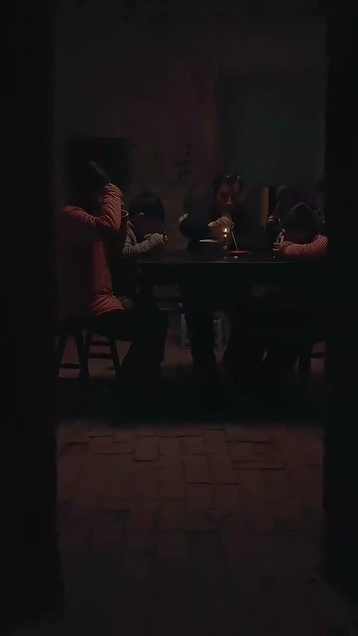 The Rising TidePhoto