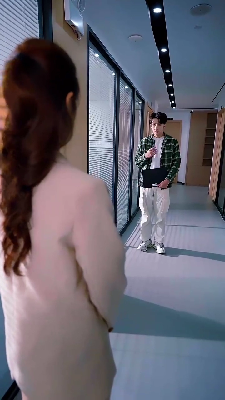 The Boss Lady's Body-Swapping AdventurePhoto