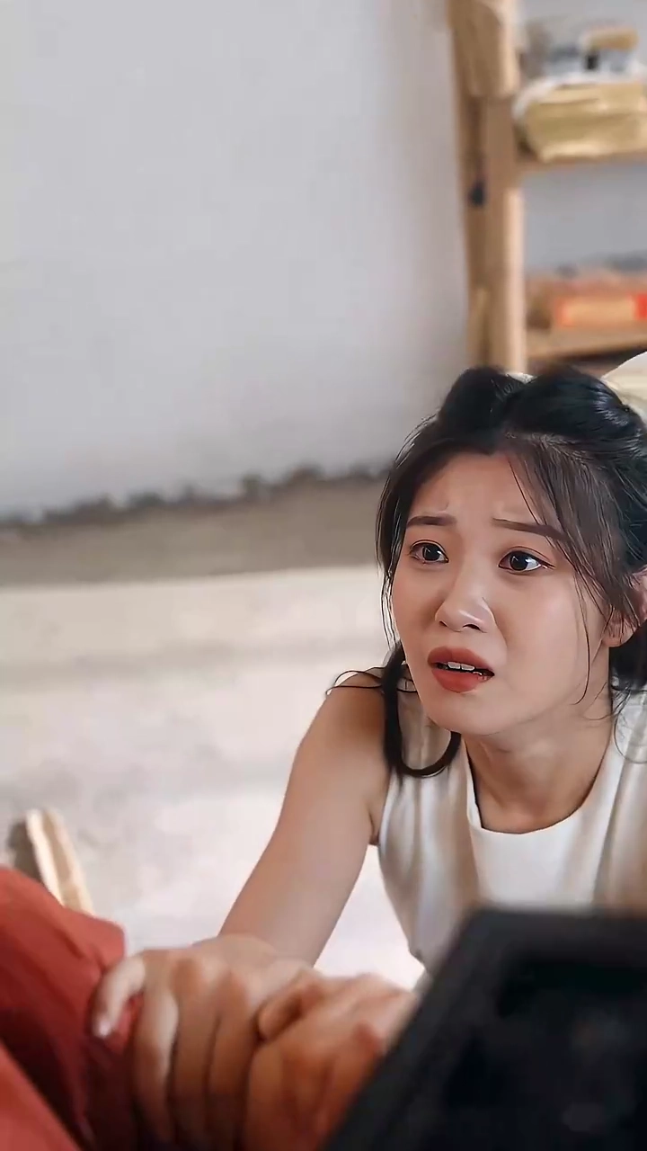 The Bride He ForgotPhoto