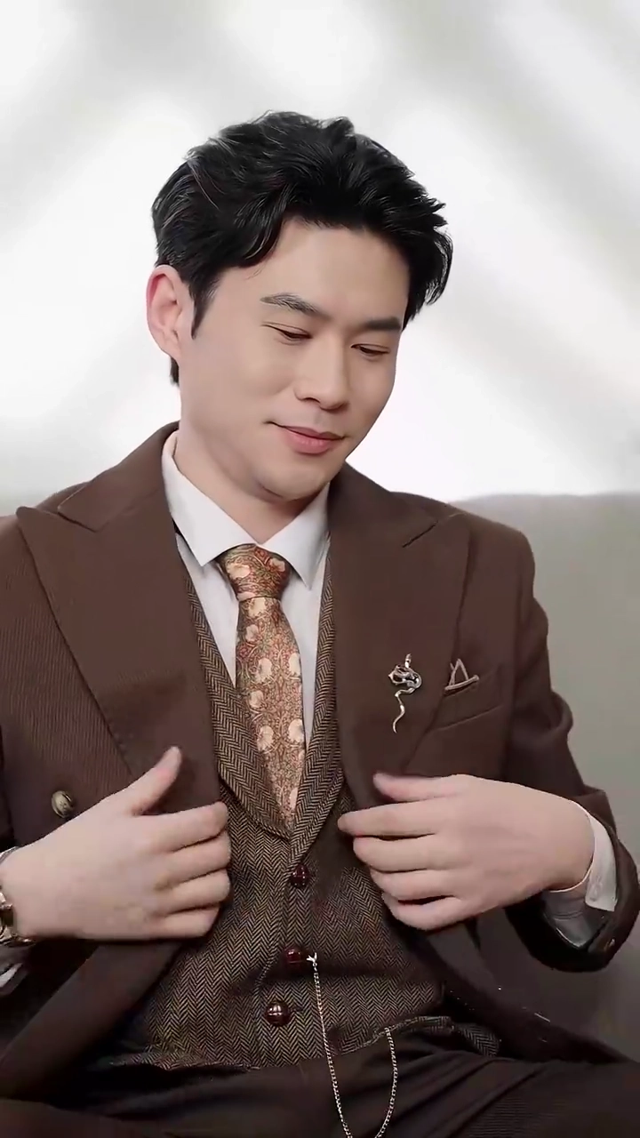 The Unmasked TycoonPhoto