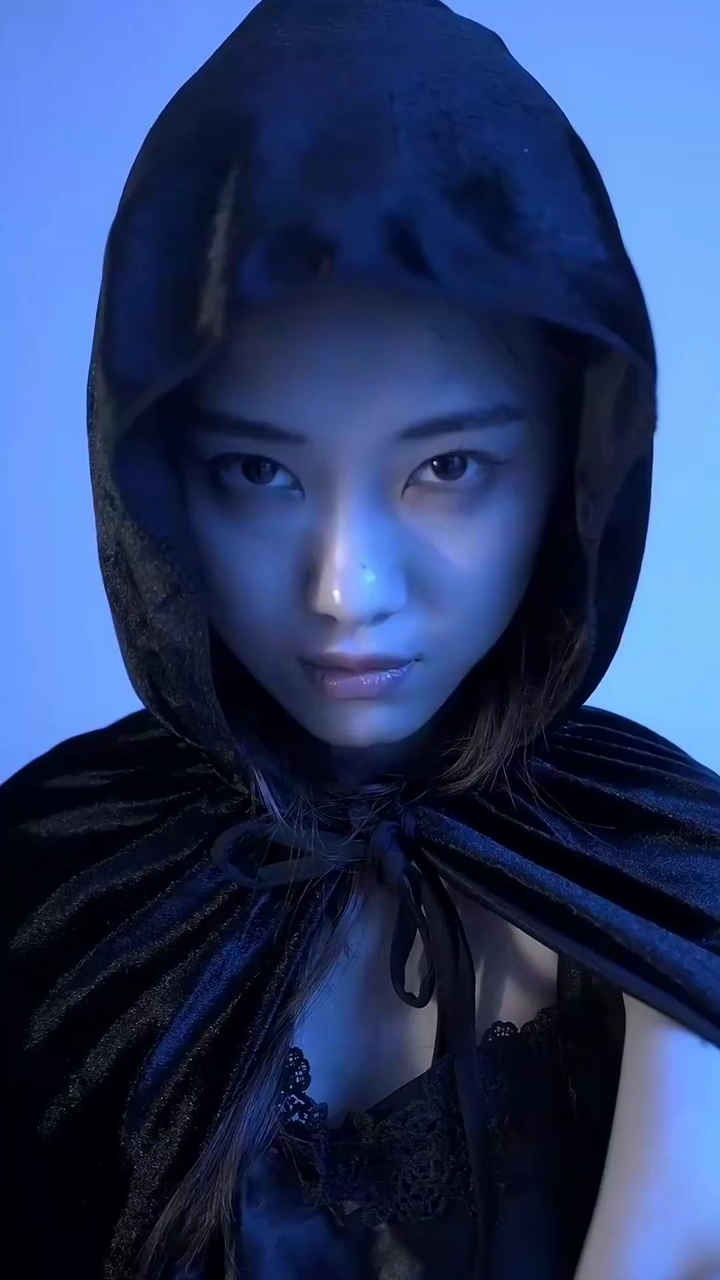 Case 108: Who Are YouPhoto