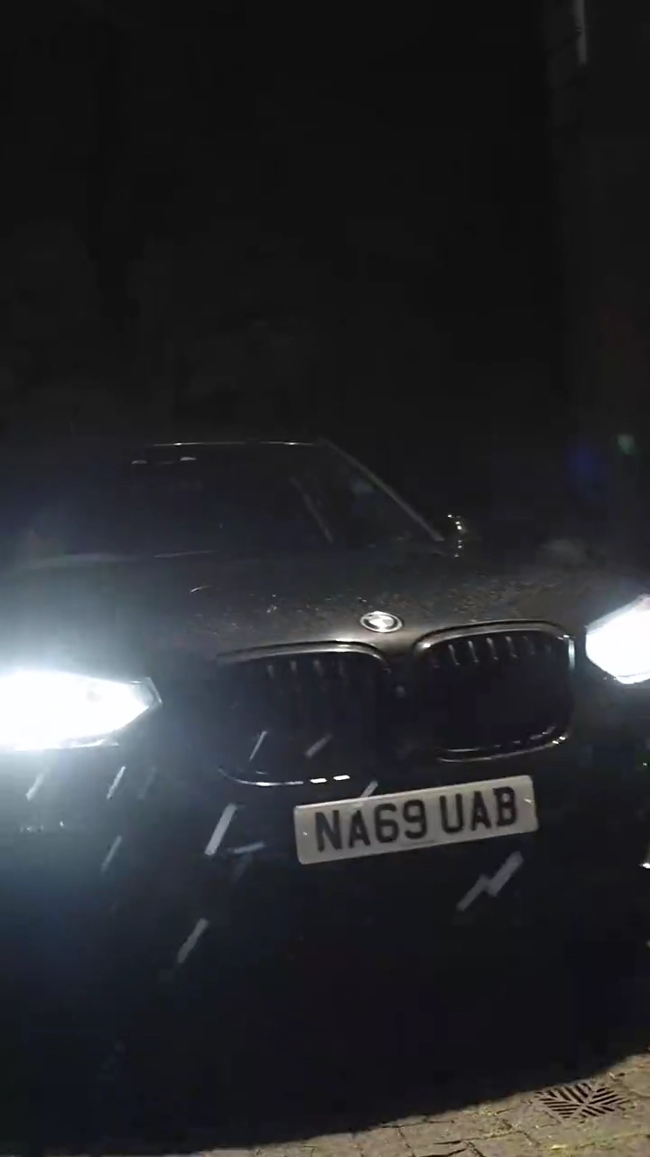 Pick A Hot Escort For My BabyPhoto