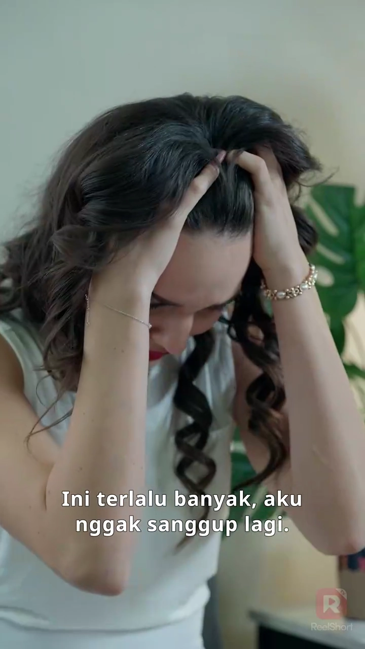 Misi Cinta Sang Pengacarafoto